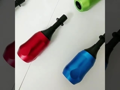 Genggaman Tato Logam